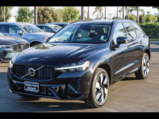 2025 Volvo XC60 Plug-In Hybrid Plus