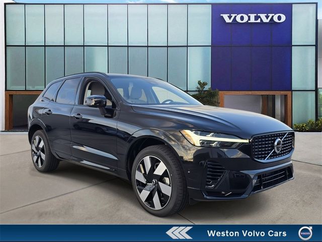 2025 Volvo XC60 Plug-In Hybrid Plus