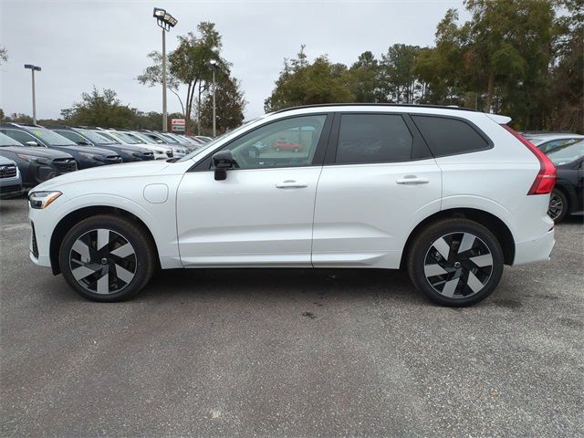 2025 Volvo XC60 Plug-In Hybrid Plus