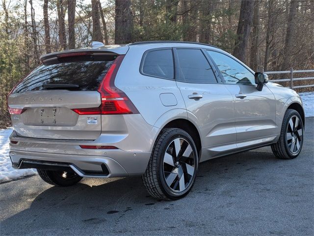 2025 Volvo XC60 Plug-In Hybrid Plus