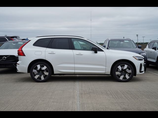 2025 Volvo XC60 Plug-In Hybrid Plus