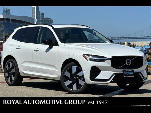 2025 Volvo XC60 Plug-In Hybrid Plus