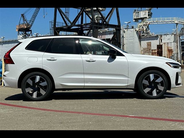 2025 Volvo XC60 Plug-In Hybrid Plus