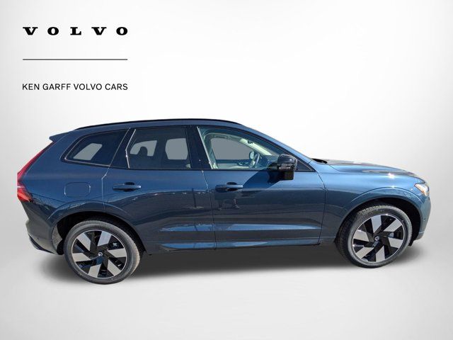 2025 Volvo XC60 Plug-In Hybrid Plus