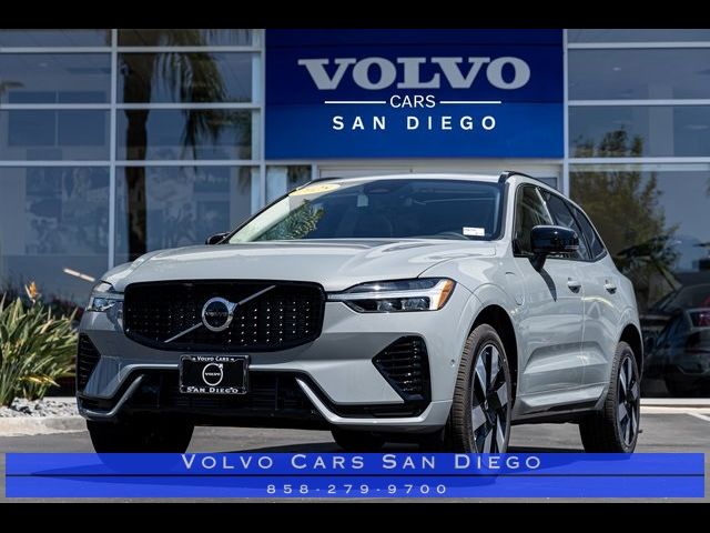 2025 Volvo XC60 Plug-In Hybrid Plus