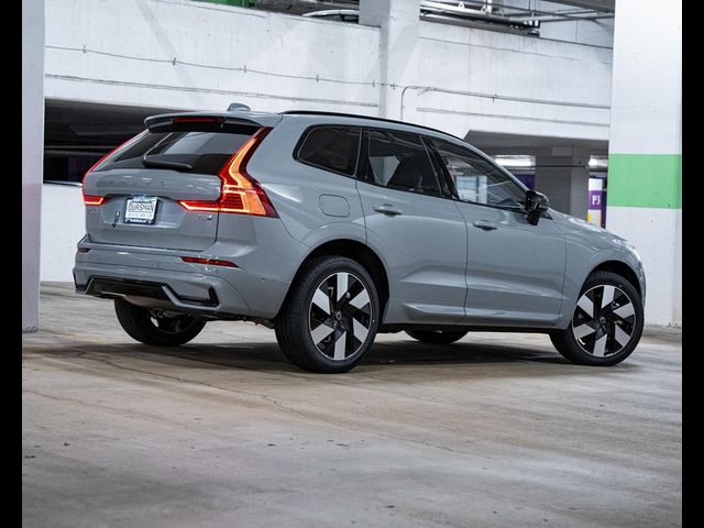 2025 Volvo XC60 Plug-In Hybrid Plus