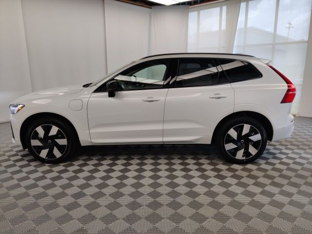 2025 Volvo XC60 Plug-In Hybrid Plus