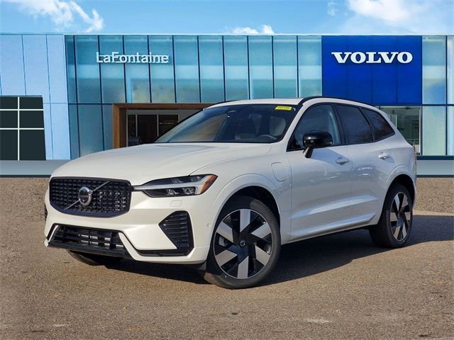 2025 Volvo XC60 Plug-In Hybrid Plus