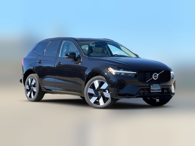 2025 Volvo XC60 Plug-In Hybrid Plus