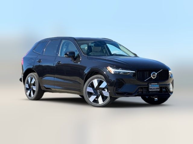 2025 Volvo XC60 Plug-In Hybrid Plus