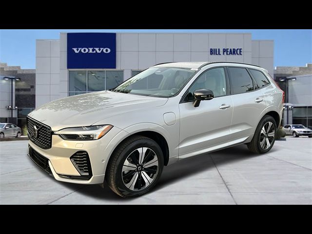 2025 Volvo XC60 Plug-In Hybrid Plus