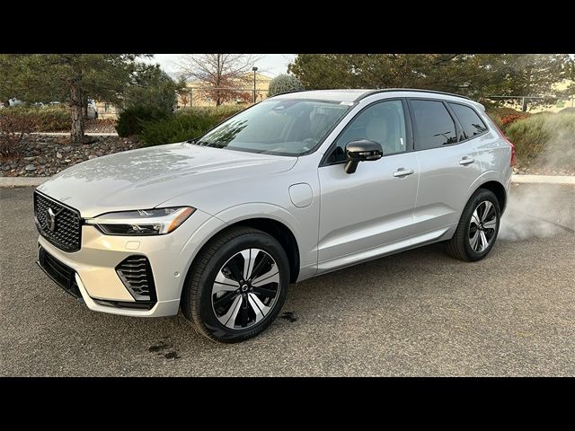 2025 Volvo XC60 Plug-In Hybrid Plus