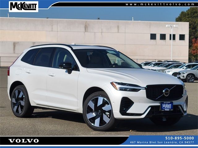 2025 Volvo XC60 Plug-In Hybrid Plus