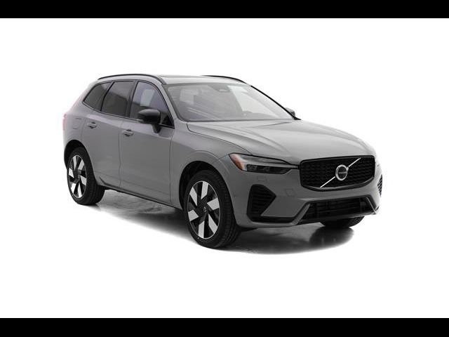 2025 Volvo XC60 Plug-In Hybrid Plus