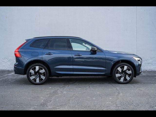 2025 Volvo XC60 Plug-In Hybrid Plus