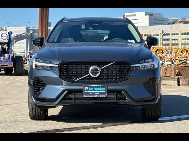 2025 Volvo XC60 Plug-In Hybrid Plus