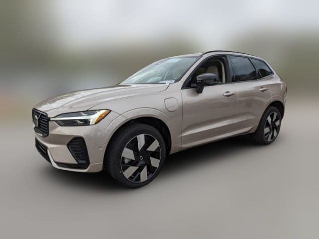 2025 Volvo XC60 Plug-In Hybrid Plus