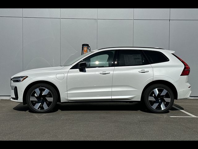 2025 Volvo XC60 Plug-In Hybrid Plus