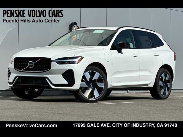 2025 Volvo XC60 Plug-In Hybrid Plus