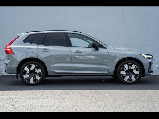 2025 Volvo XC60 Plug-In Hybrid Plus