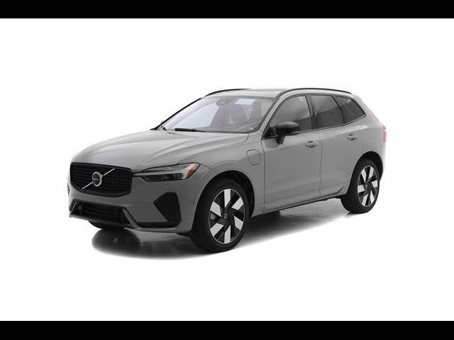 2025 Volvo XC60 Plug-In Hybrid Plus