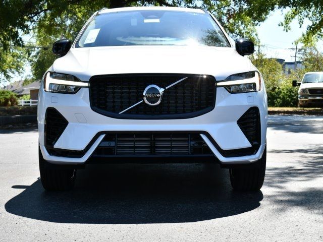 2025 Volvo XC60 Plug-In Hybrid Plus