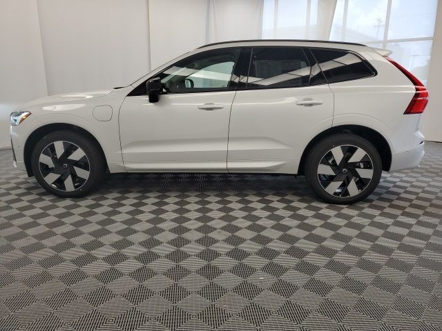 2025 Volvo XC60 Plug-In Hybrid Plus