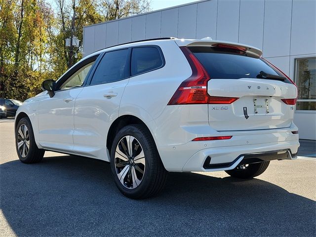 2025 Volvo XC60 Plug-In Hybrid Plus