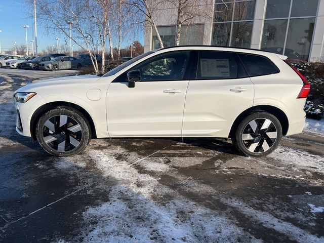 2025 Volvo XC60 Plug-In Hybrid Plus