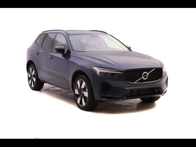 2025 Volvo XC60 Plug-In Hybrid Plus