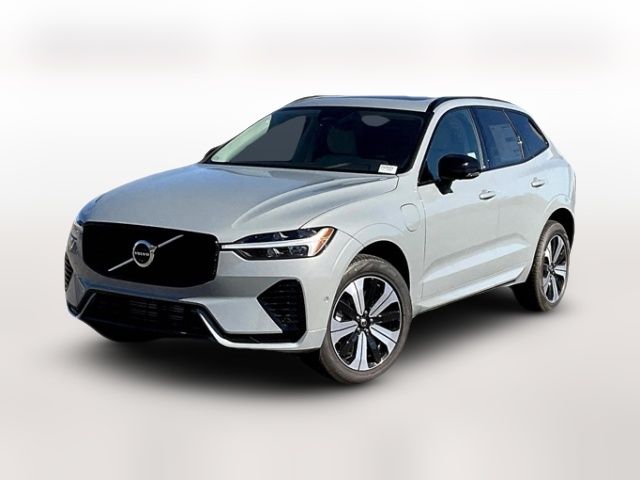 2025 Volvo XC60 Plug-In Hybrid Plus