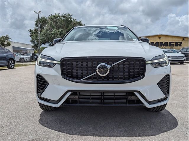 2025 Volvo XC60 Plug-In Hybrid Plus