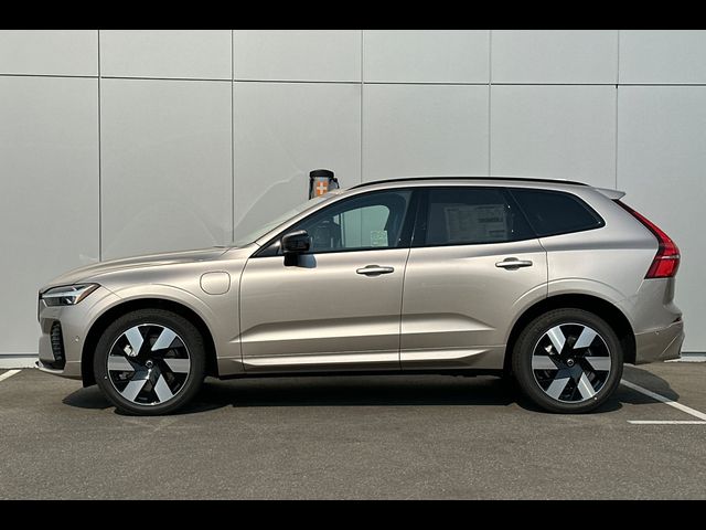 2025 Volvo XC60 Plug-In Hybrid Plus