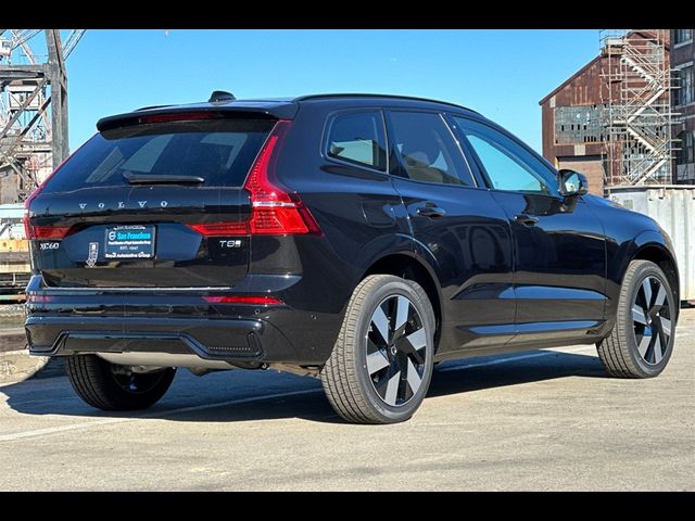 2025 Volvo XC60 Plug-In Hybrid Plus