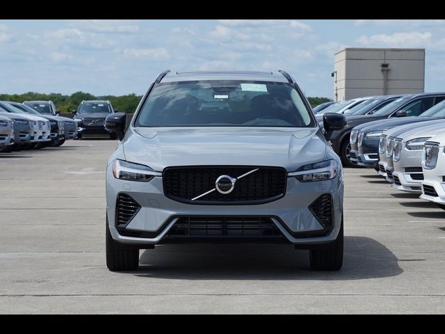 2025 Volvo XC60 Plug-In Hybrid Plus