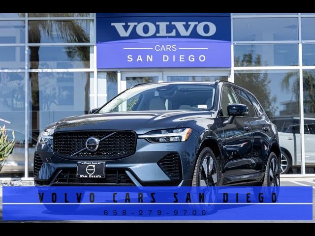 2025 Volvo XC60 Plug-In Hybrid Plus