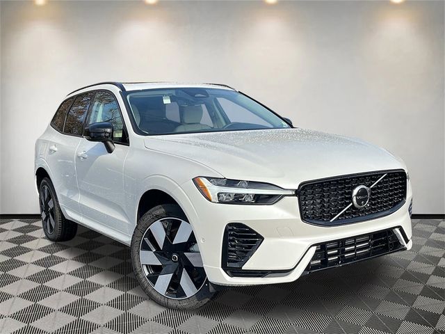 2025 Volvo XC60 Plug-In Hybrid Plus