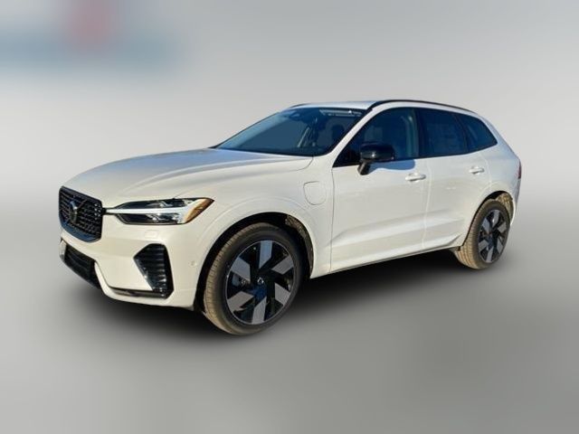 2025 Volvo XC60 Plug-In Hybrid Plus