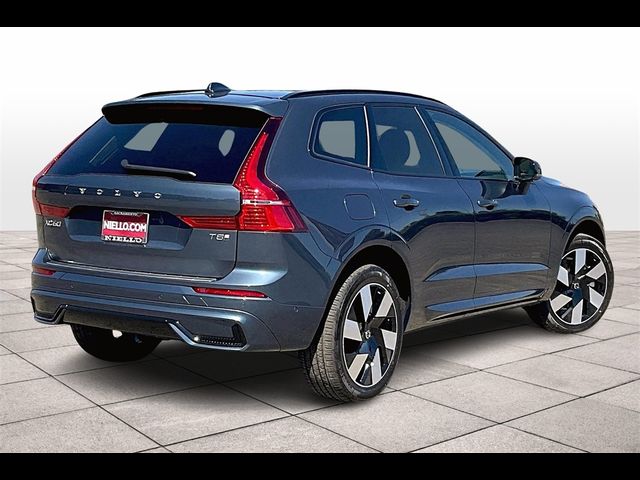 2025 Volvo XC60 Plug-In Hybrid Plus