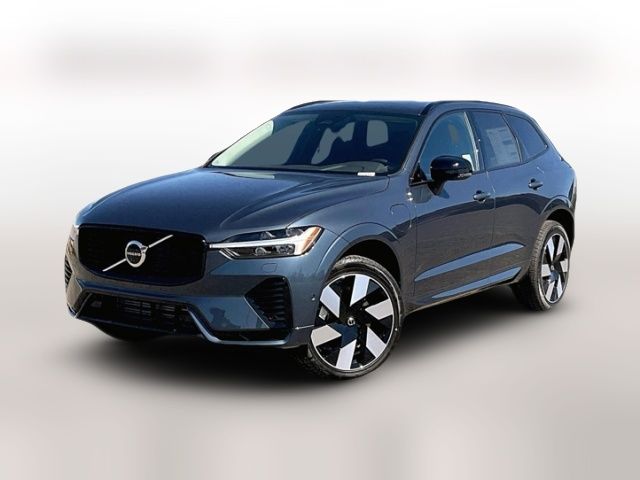 2025 Volvo XC60 Plug-In Hybrid Plus