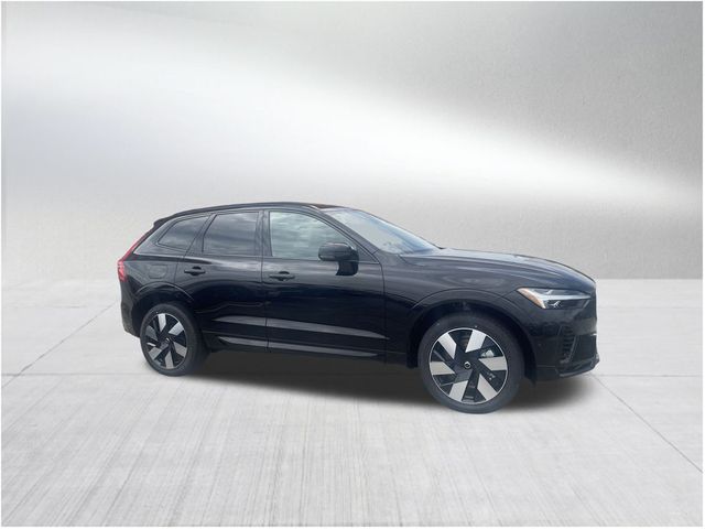 2025 Volvo XC60 Plug-In Hybrid Plus