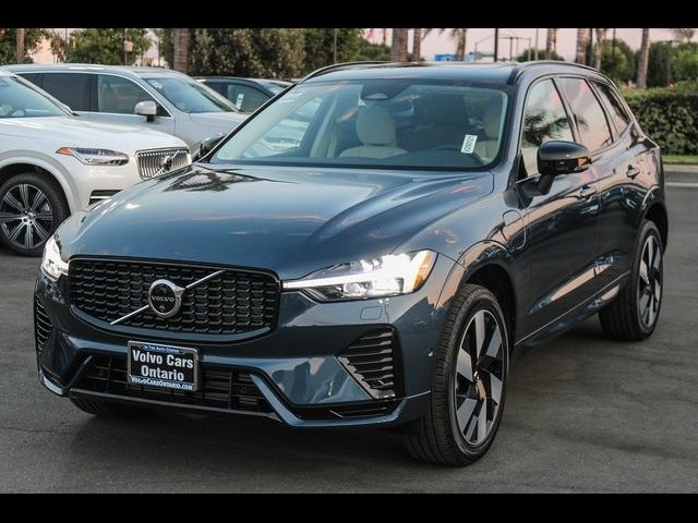 2025 Volvo XC60 Plug-In Hybrid Plus