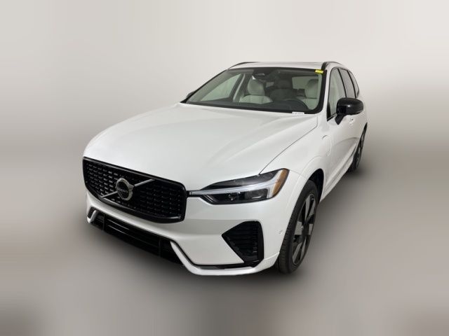 2025 Volvo XC60 Plug-In Hybrid Plus