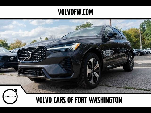 2025 Volvo XC60 Plug-In Hybrid Plus