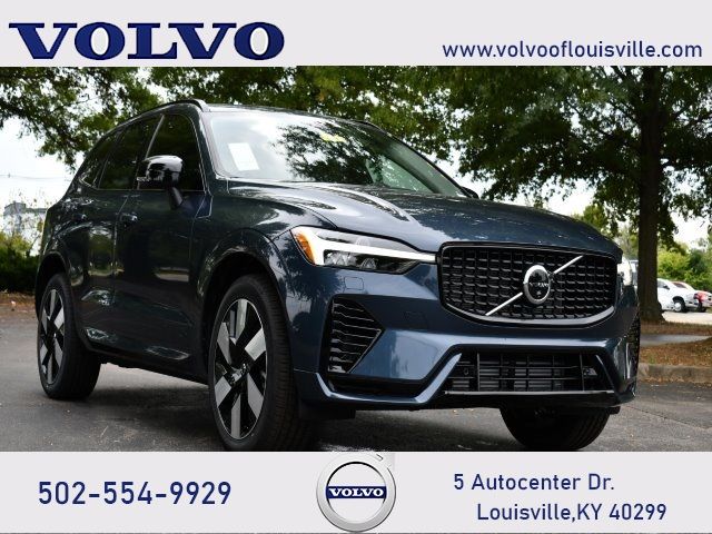 2025 Volvo XC60 Plug-In Hybrid Plus