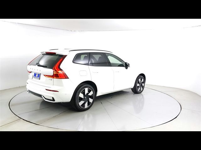 2025 Volvo XC60 Plug-In Hybrid Plus