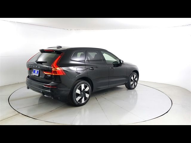 2025 Volvo XC60 Plug-In Hybrid Plus