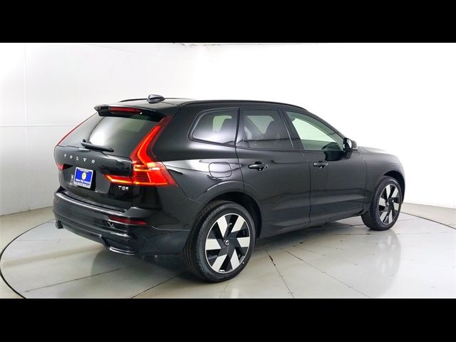 2025 Volvo XC60 Plug-In Hybrid Plus