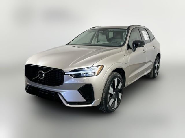 2025 Volvo XC60 Plug-In Hybrid Plus