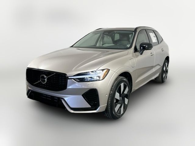 2025 Volvo XC60 Plug-In Hybrid Plus